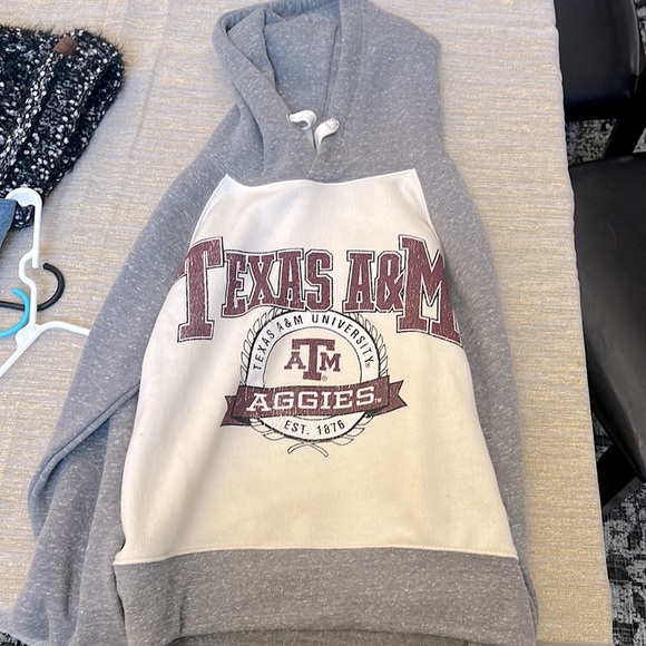 Nwt a&m hoodie cropped - Picture 2 of 3